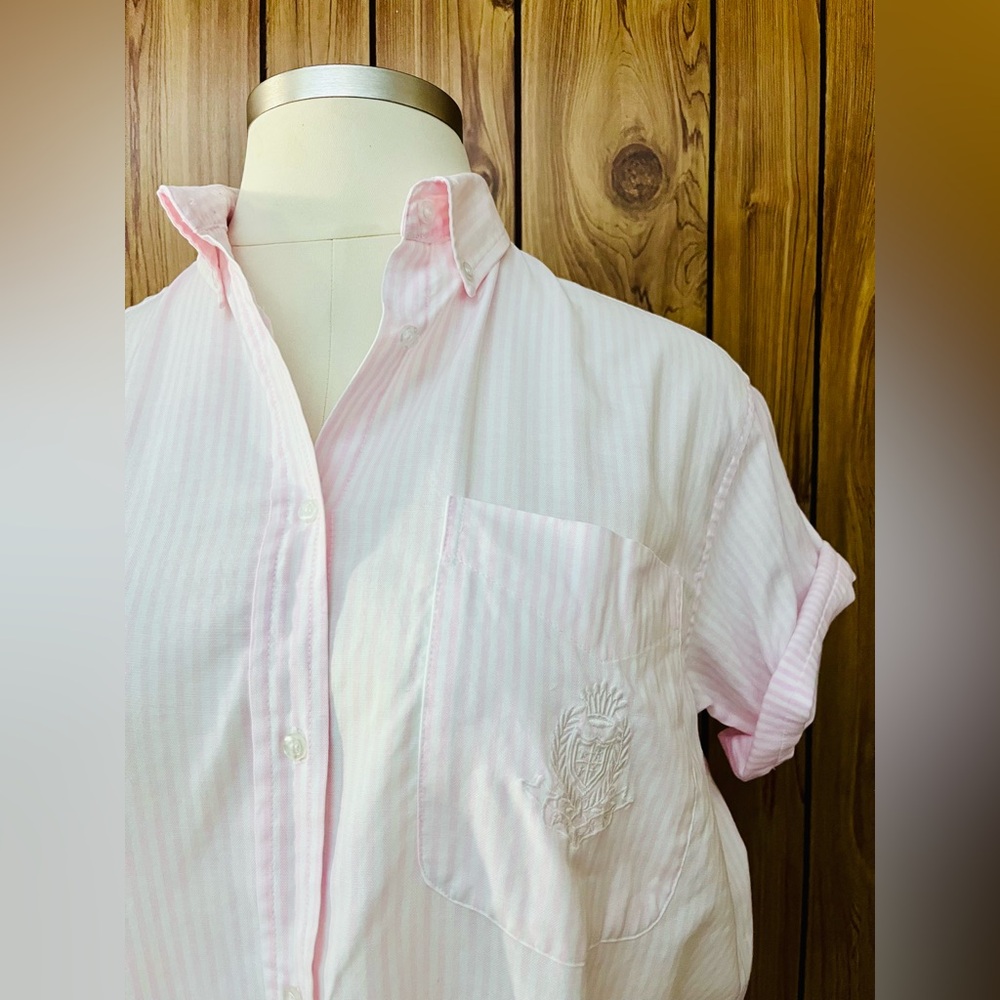 LAST CHANCE 🌈 VTG 1980s Pink + White Striped Button Down Short Sleeve Shirt